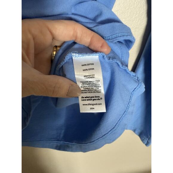 Life is Good Blue Crusher T Size Women’s Large V Neck “Snowmies”, L Slv. EUC - Picture 6 of 10